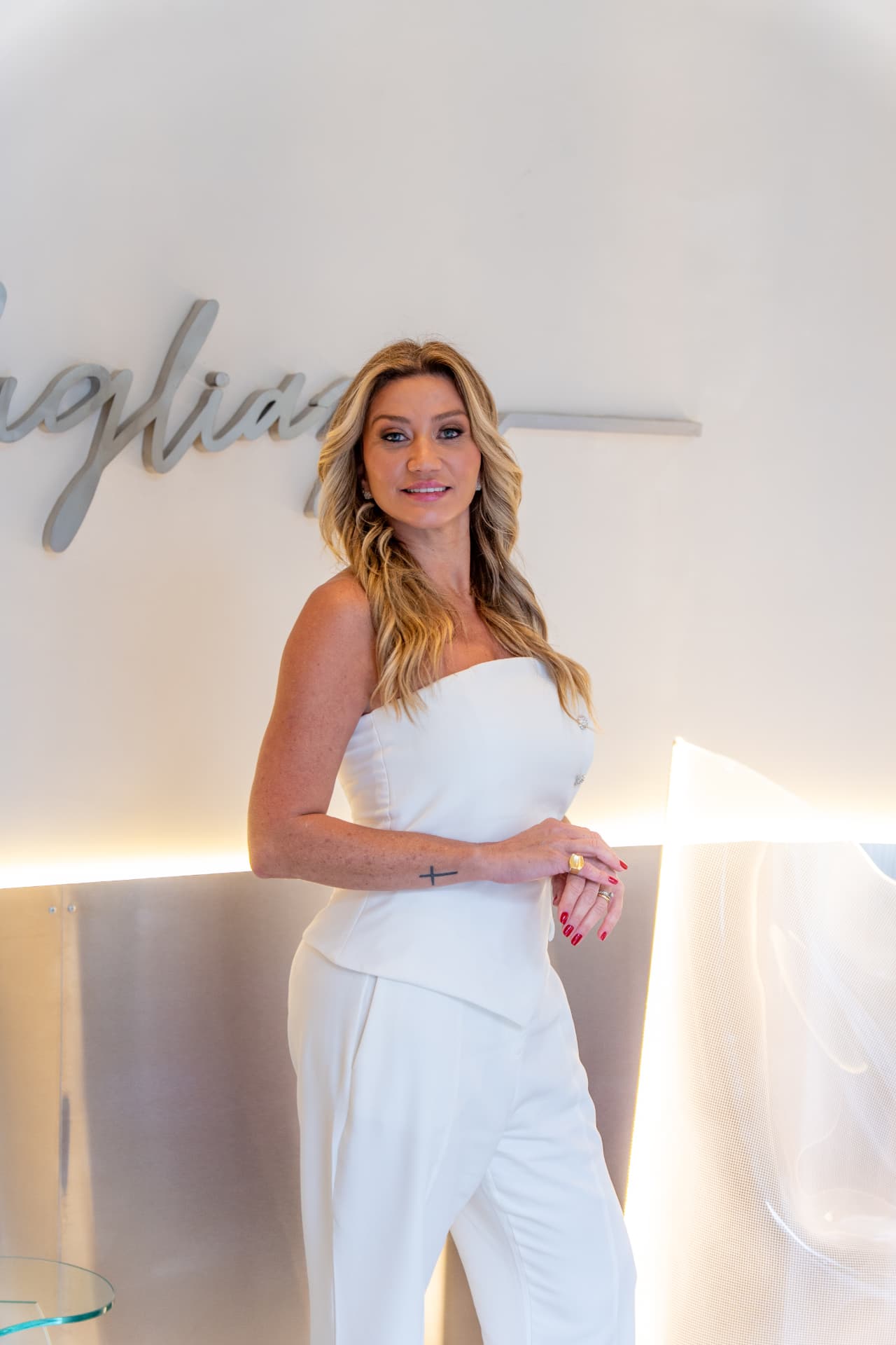 Dra. Carol Bigliazzi na clínica